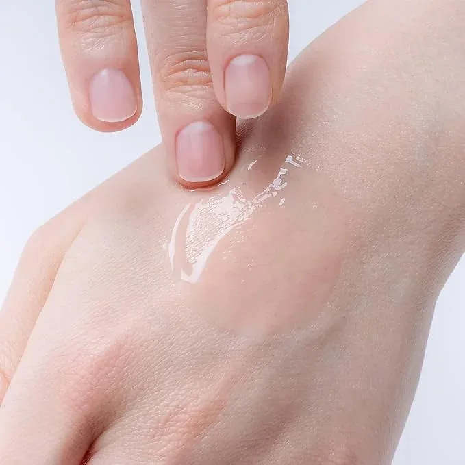 Moisture Mild White Wrinkle Care Perfect Essence, 230 ml/400ml