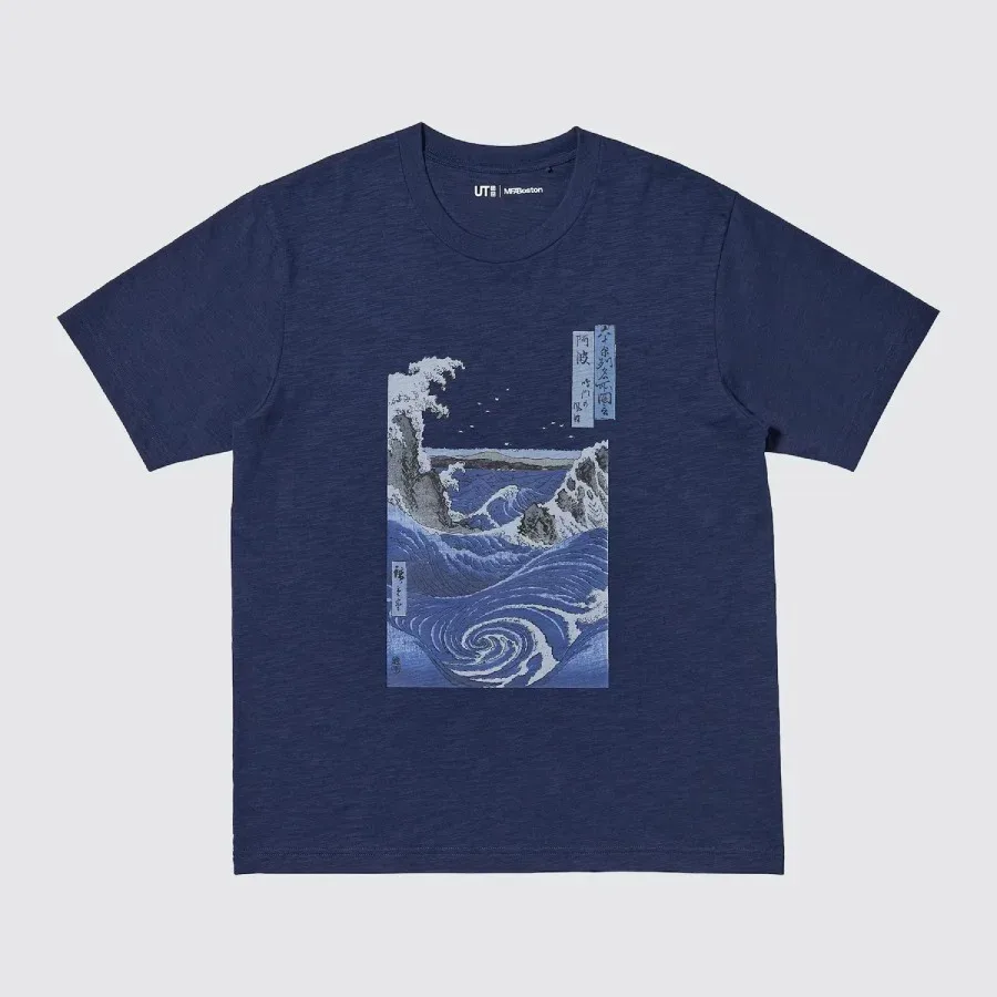 UniQlo Ukiyo-e Blue UT 485073 Japan best brand