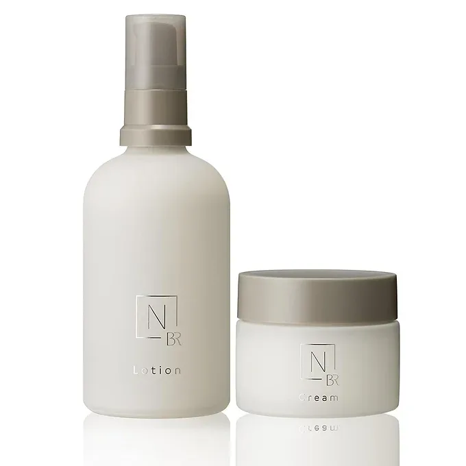 N organic Bright Clear Whitening Set (Lotion 100 ml / Melanolich Essence 30 ml / Rich Cream 45 g)