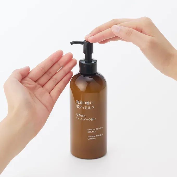 MUJI Aromatic Essential Oil Body Milk – Hinoki & Lavender 300mL
