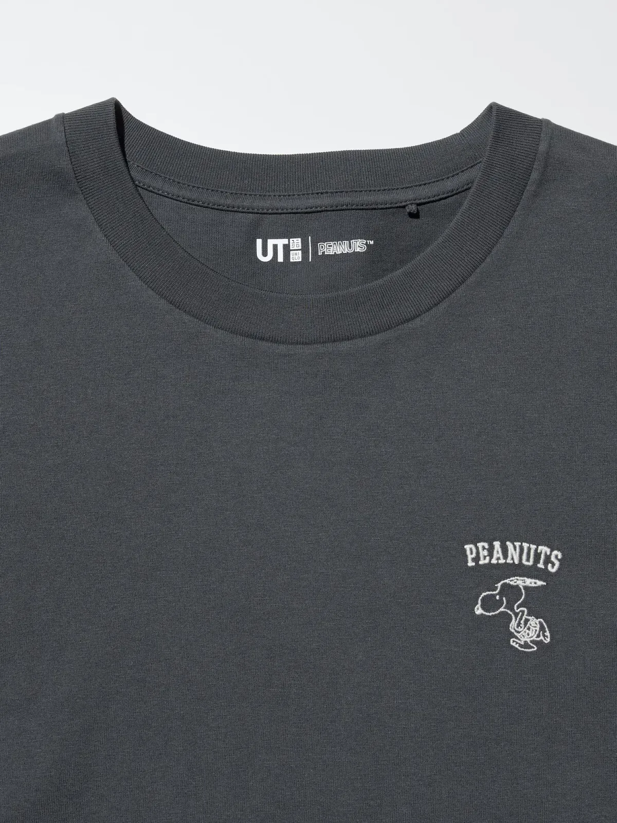 UniQlo Peanuts UT Relaxed Fit T-Shirt 485035 Japan best brand