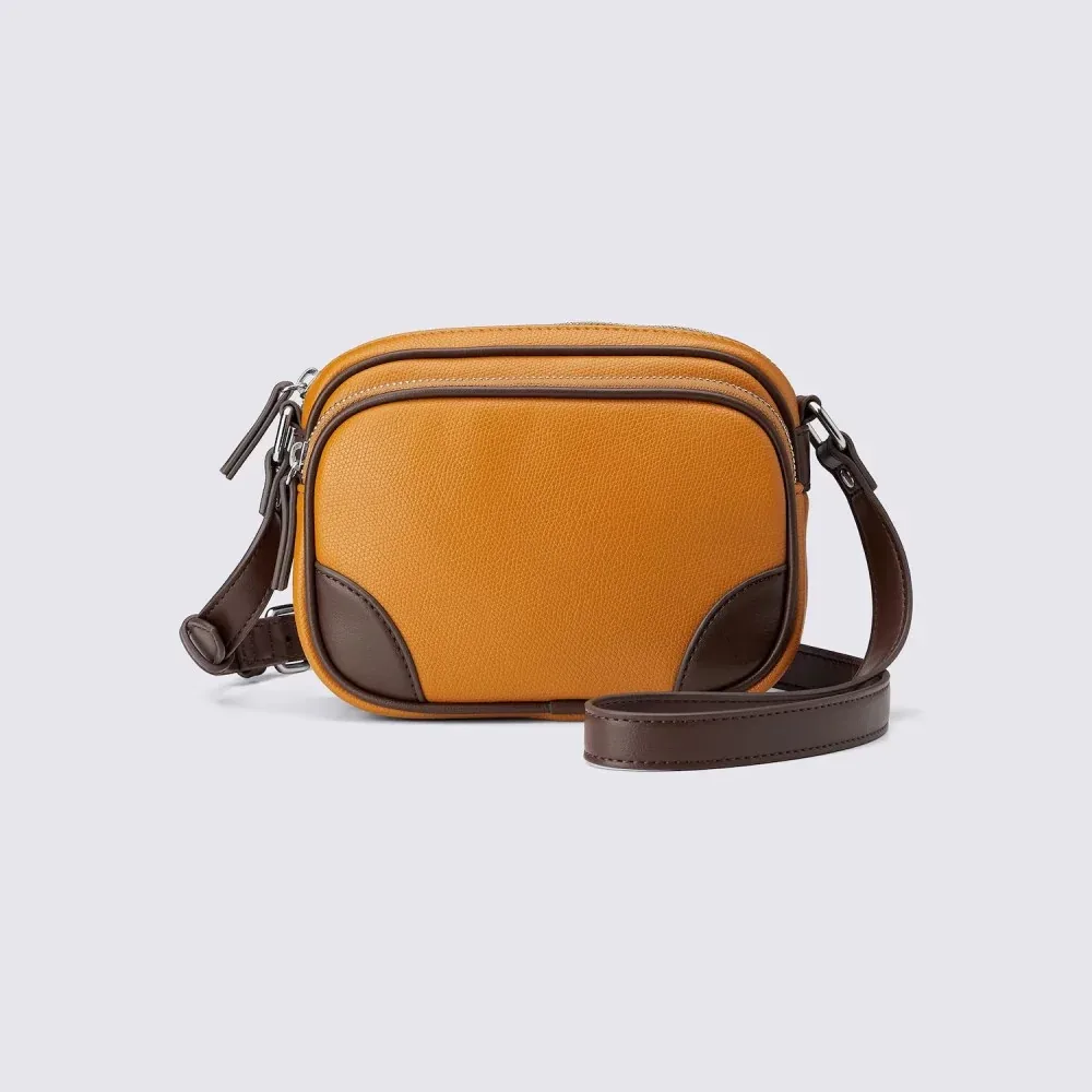 GU Out-Pocket Mini Shoulder Bag CL 360893 Japan best brand  13.5×18×4cm