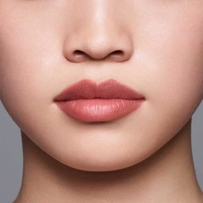 SHISEIDO Lip Liner Ink Duo – 2-in-1 Lip Primer & Pencil